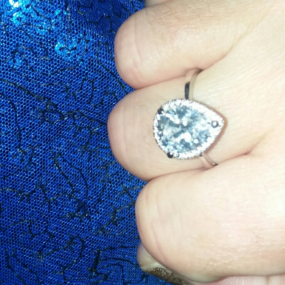Silver Ring - Picture 3 of 3